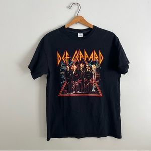 Def Leppard 2019 Concert T-Shirt Size Medium